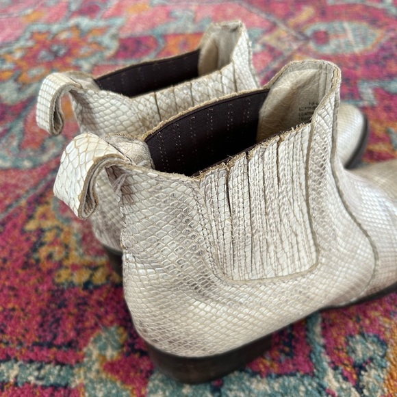 Freebird by Steven | Women’s cream faux snakeskin Lasso Ankle bootie slight heel - Picture 5 of 12